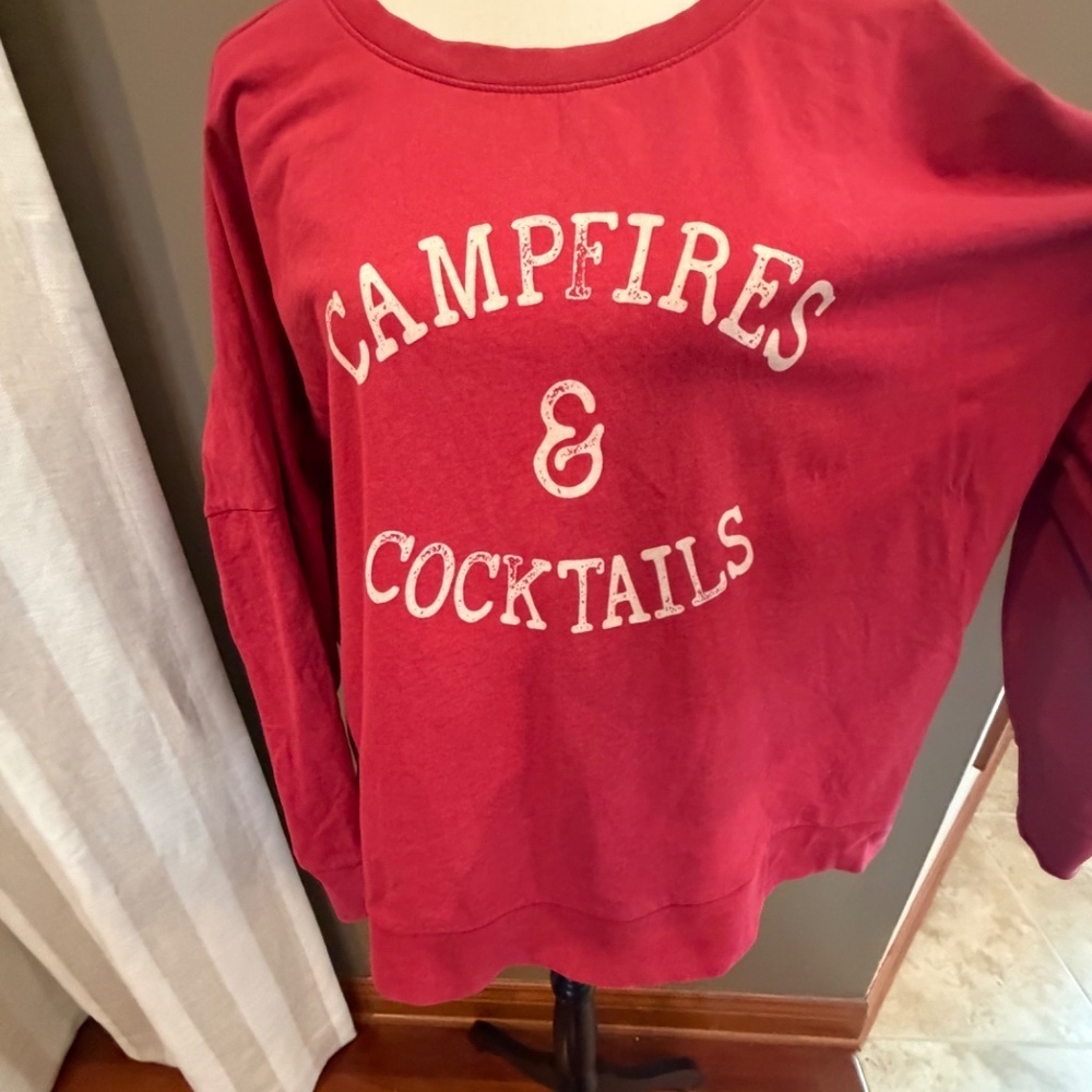 Natural Reflections Women's Red Campfires & Cocktails Sweatshirt, Size 2X - Picture 4 of 10
